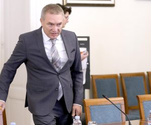06.10.2022., Zagreb - U Saboru je pocela 25. sjednica Nacionalnog vijeca za pracenje provedbe Strategije suzbijanja korupcije.na kojoj se raspravlja o upravljanju trgovackim drustvom INA d.d. Od pozvanih na sjednicu je dosao samo Dragan Kovacevic, optuzen u aferi JANAF za primanje mita, namjestanje poslova i nezakonito pogodovanje.
.
 Photo: Patrik Macek/PIXSELL