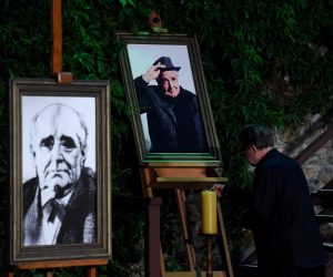 07.07.2021., Zagreb - Svecano otvorenje 36. zagrebackog histrionskog ljeta na Opatovini s predstavom Evropa za nas ima strik Miroslava Krleze i Zlatka Viteza. rPhoto: Marko Lukunic/PIXSELL