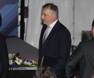 15.10.2013. Tiszaujvaros, Madjarska - Madjarski premijer Viktor Orban i predsjednik Uprave MOL-a Zsoltan Hernadi, za kojim je raspisana Interpolova tjeralica, otvorili su novi pogon butadiena u tvornici Tiszai Vegyi Kombinat. r"nPhoto: Boris Scitar/Vecernji list/PIXSELL