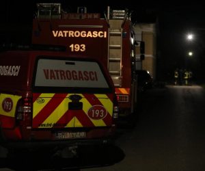 09.04.2023., Beli Manastir- Knezevo, Muskarac zatocio zenu u stanu i prijeti bombom. Policija je na terenu.  Photo: Dubravka Petric/PIXSELL