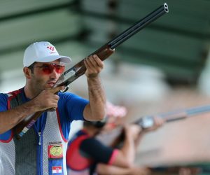 26.08.2012., Topolje - Na streljani SD Fazan Topolje pored Ivanic Grada, odrzano je Finale KUP-a Hrvatske u gadjanju letecih meta. Ovogodisnje finale okupilo je 30 najboljih hrvatskih strijelaca medju kojima je i sudionik Olimpijskih igara u Londonu Anton Glasnovic s bratom Josipom.rPhoto: Sanjin Strukic/PIXSELL
