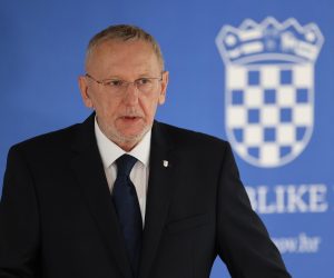 13.04.2023., Zagreb - Potpredsjednik Vlade i ministar unutarnjih poslova Davor Bozinovic odrzao je konferenciju za medije nakon sjednice Vlade RH u Nacionalnoj i sveucilisnoj knjiznici. Photo: Marko Prpic/PIXSELL