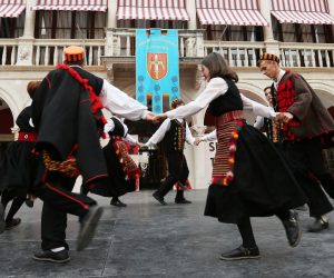 16.05.2015., Sibenik - U povodu Dana Sibensko-kninske zupanije na Trgu Republike Hrvatske odrzana je 9. smotra izvornog folklora Sibensko-kninske zupanije pod nazivom Sibenice, ti si stina. Photo: Dusko Jaramaz/PIXSELL
