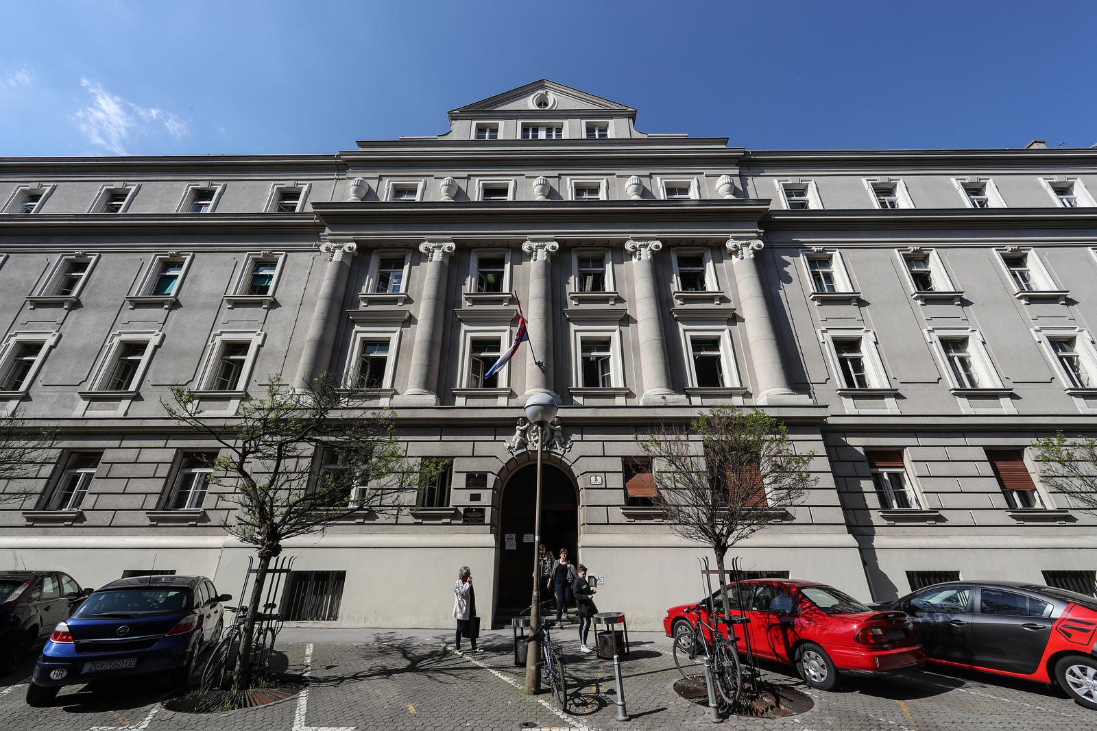 Zagreb: Zgrada Hrvatskog zavoda za mirovinsko osiguranje u  Tvrtkovoj 5 17.04.2019., Zagreb- Tvrtkova 5, Hrvatski zavod za mirovinsko osiguranje. Photo: Robert Anic/PIXSELL