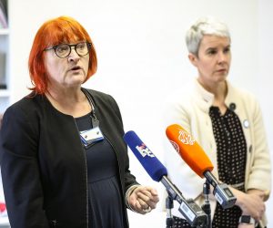 17.04.2023., Zagreb -  Uoci Medjunarodnog tjedna borbe protiv ulicnog uznemiravanja  predstavljena je kampanja „Sto nosim u torbi?“ koji je pokrenula skupina zena okupljenih oko inicijative „Razotkrijmo skriveno uznemiravanje“, godinu dana nakon prijevoda aplikacije Safecity na hrvatski jezik.

  Photo: Jurica Galoic/PIXSELL