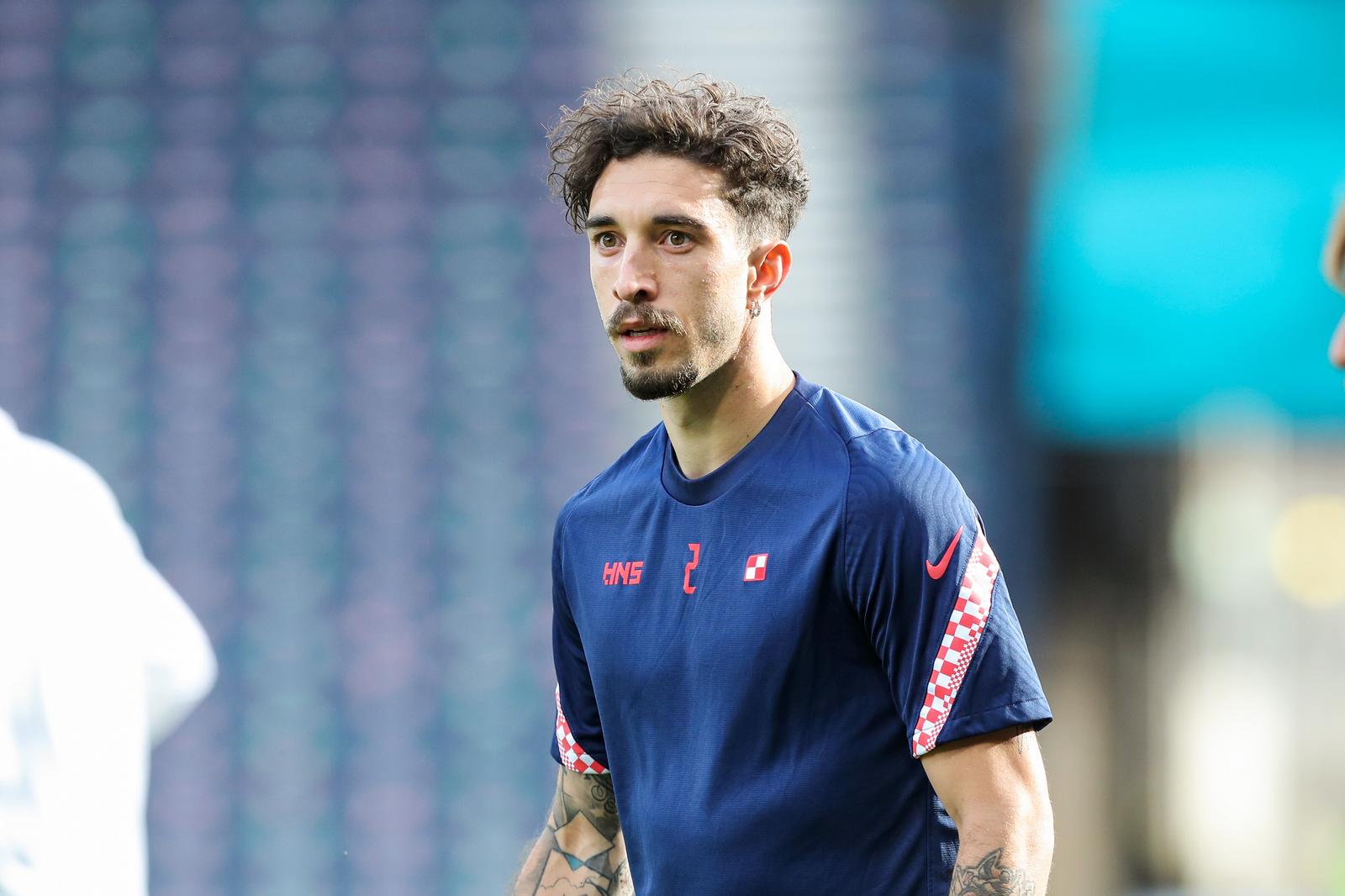 17.06.2021., Hampden Park, Glasgow, Skotska - UEFA Europsko prvenstvo 2020, trening Hrvatske nogometne reprezentacije dan uoci utakmice 2. kola, skupine D protiv Ceske. Sime Vrsaljko.rPhoto: Luka Stanzl/PIXSELL