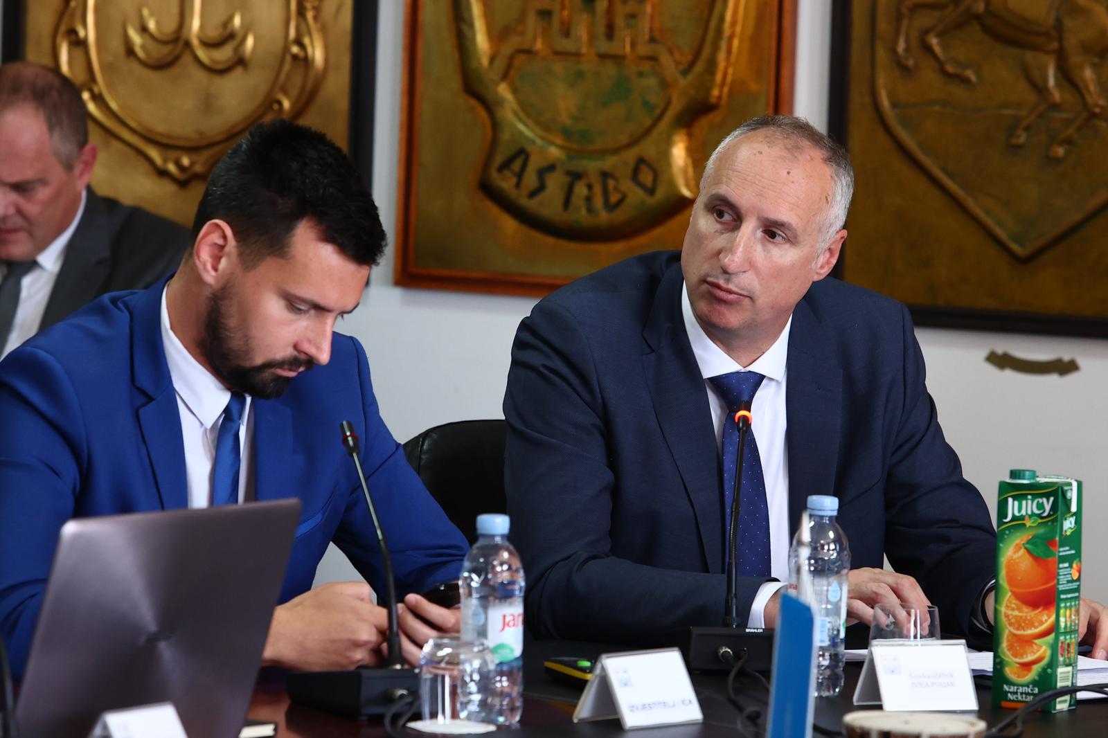 23.03.2023., Split - 10. Sjednica Gradskog vijeca Grada Splita.
Bojan Ivosevic, Ivica Puljak, Zeljko Domazet Photo: Miroslav Lelas/PIXSELL