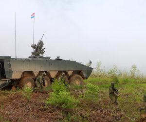 23.05.2021., Slunj - Na vojnom poligonuu Eugen Kvaternik u Slunju u tijeku je medunarodna vojna vjezba Immediate Response 21. Medijima je prikazana obuka Multinacionalne manevarske bojne s borbenim oklopnim vozilima Patria, Svarun i Bradley te bojno gadanje multionacionalne topnicke bojne i americke topnicke bojne.rPhoto: Kristina Stedul Fabac/PIXSELL