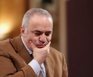 27.12.2015., Zagreb - Proslavljeni ruski sahovski velemajstor, bivsi svjetski prvak Gari Kasparov odigrao simultanku u hotelu Westin. r"nPhoto: Tomislav Miletic/PIXSELL