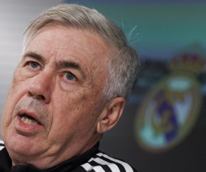 epa10502379 Real Madrid's head coach Carlo Ancelotti attends a press conference following the team's training session held at Valdebebas sports complex, Madrid, Spain, 04 March 2023. Real Madrid will face Real Betis in a Spanish LaLiga soccer match on 05 March 2023.  EPA/Sergio Perez