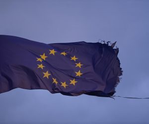 06.03.2023.,  Zagreb - Zastave republike Hrvatske, Europske unije i grada Zagreba u malo drugacijem obliku nosene vjetrom ispred zgrade Muzeja suveremene umjetnosti. Photo: Igor Soban/PIXSELL