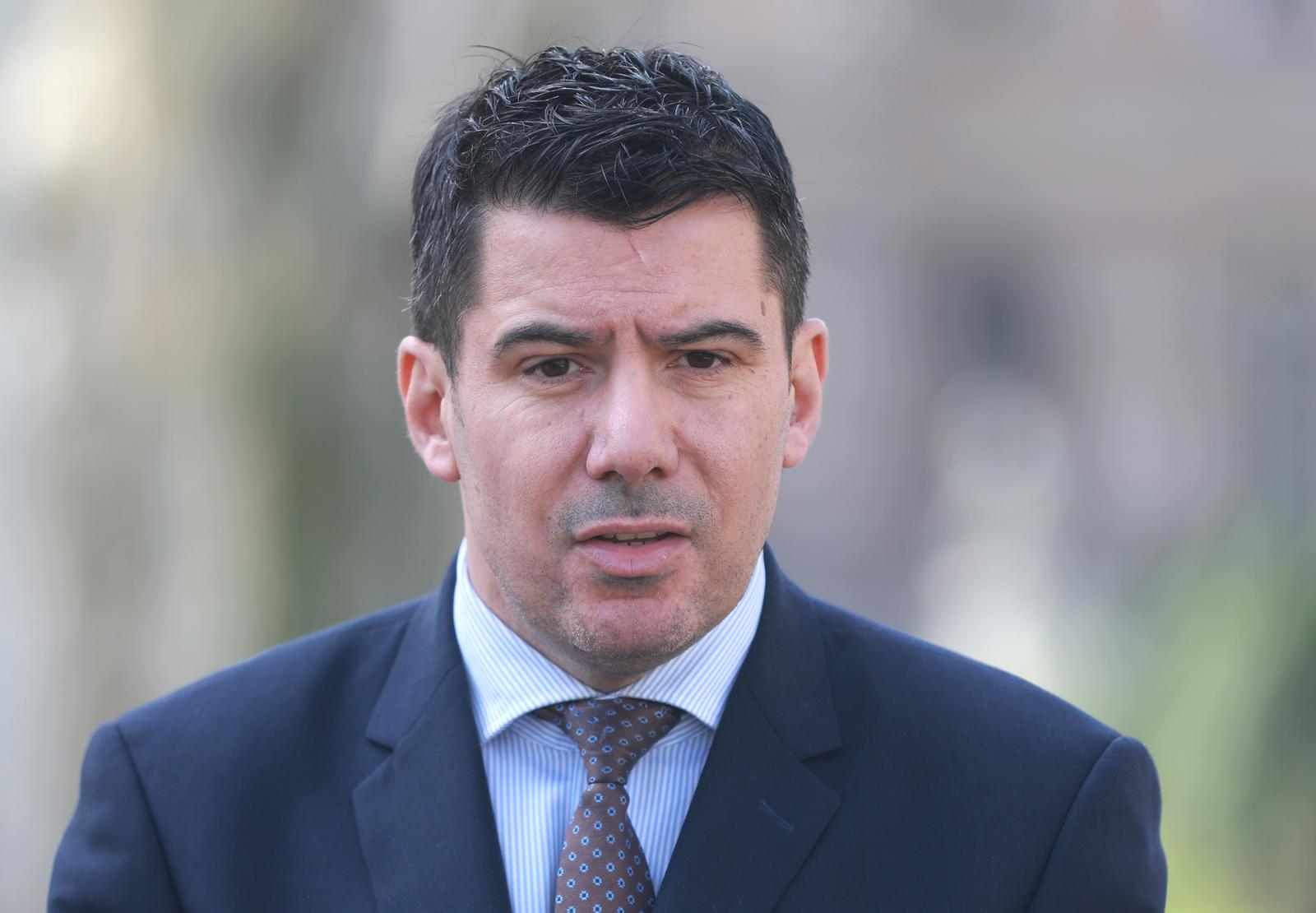 01.04.2023., Zagreb - Zrinjevac. Konferencija za medije na kojoj je saborski zastupnik Mosta Nikola Grmoja govorio o oporbenoj interpelaciji o radu Vlade RH zbog postupanja vezanih za slucaj svicarski franak. Photo: Sanjin Strukic/PIXSELL