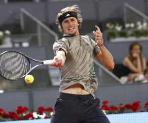 epa10597547 Alexander Zverev of Germany in action against Roberto Carballes Baena of Spain during their round of 64 match at the Madrid Open tennis tournament in Madrid, Spain, 28 April 2023.  EPA/Rodrigo Jimenez