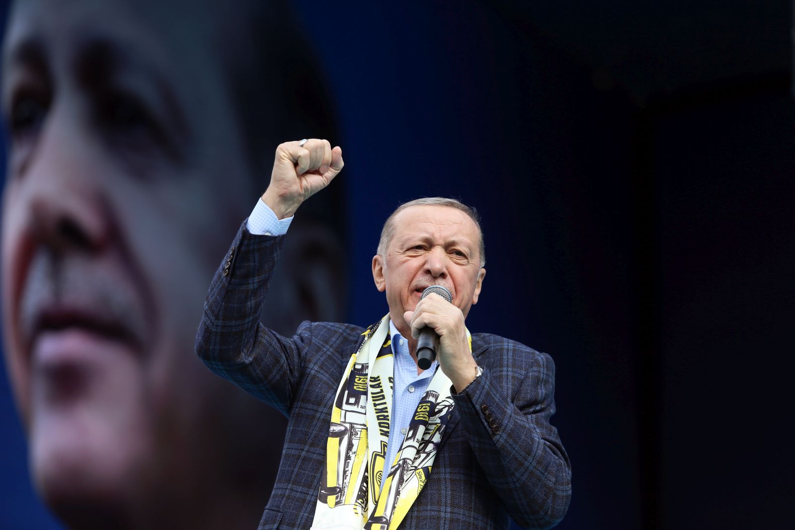 epa10600470 Turkish President Recep Tayyip Erdogan speaks during his elections campaign rally in Ankara, Turkey, 30 April 2023. General elections will be held in Turkey on 14 May 2023 with a two-round voting to elect the President of Turkey and parliamentary elections held simultaneously to elect the members the Grand National Assembly of Turkey.  EPA/NECATI SAVAS