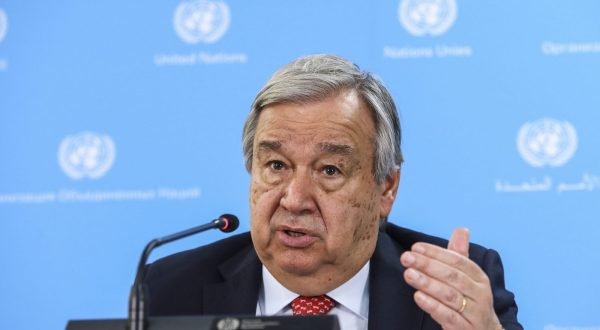 epa10606116 United Nations Secretary-General Antonio Guterres addresses journalists during a press conference in which he talked about the latest developments in the region, including the situation in Sudan, at the UN’s offices in Nairobi, Kenya, 03 May 2023. Guterres said, 'Khartoum is in turmoil, Darfur is burning once again, and the UN Refugee Agency is warning that more than 800,000 people could flee the country in the coming days and weeks.'  EPA/Daniel Irungu