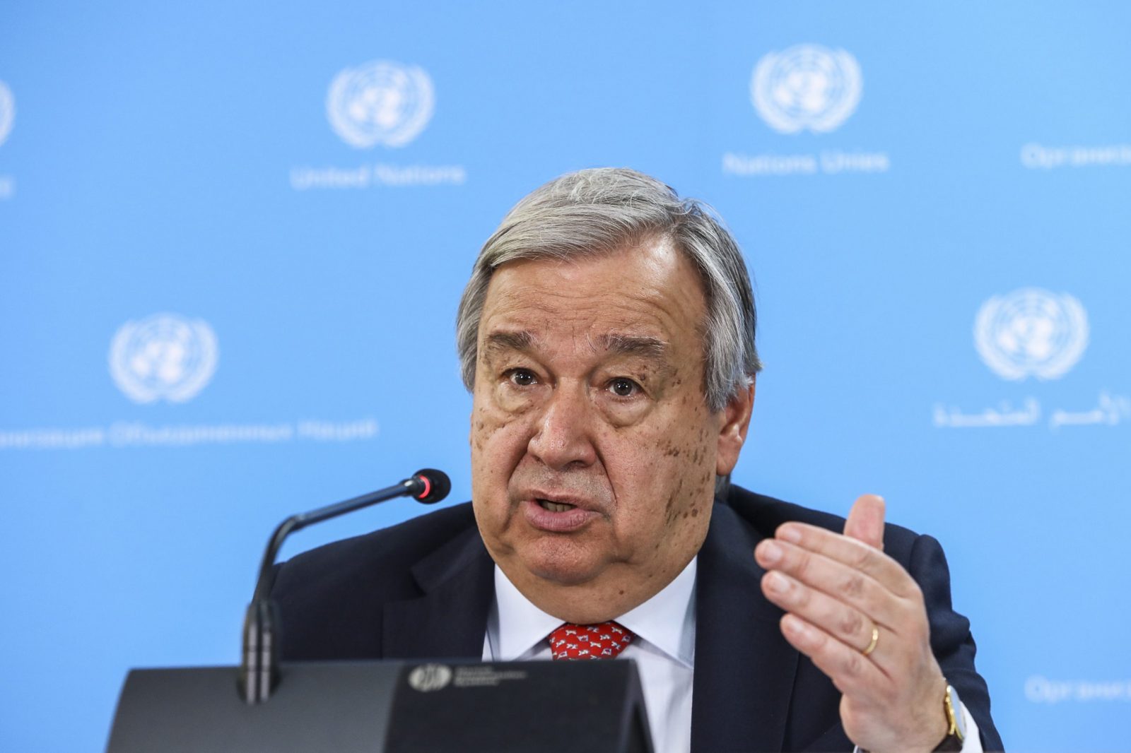epa10606116 United Nations Secretary-General Antonio Guterres addresses journalists during a press conference in which he talked about the latest developments in the region, including the situation in Sudan, at the UN’s offices in Nairobi, Kenya, 03 May 2023. Guterres said, 'Khartoum is in turmoil, Darfur is burning once again, and the UN Refugee Agency is warning that more than 800,000 people could flee the country in the coming days and weeks.'  EPA/Daniel Irungu