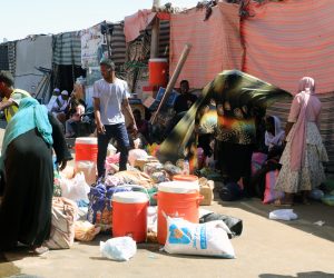 epa10606562 People who fled the fighting in Sudan arrive at Wadi Karkar bus station in Aswan, Egypt, 03 May 2023. Egypt's Foreign Ministry said on 27 April that more than 16,000 people fleeing the fighting in Sudan had crossed into Egypt, including over 14,000 Sudanese nationals. The ministry also said 6,960 Egyptian nationals were evacuated from Sudan till 30 April. Heavy armed clashes between Sudan's military and rival paramilitary groups have occurred in the capital Khartoum and other parts of the country since 15 April 2023.  EPA/KHALED ELFIQI