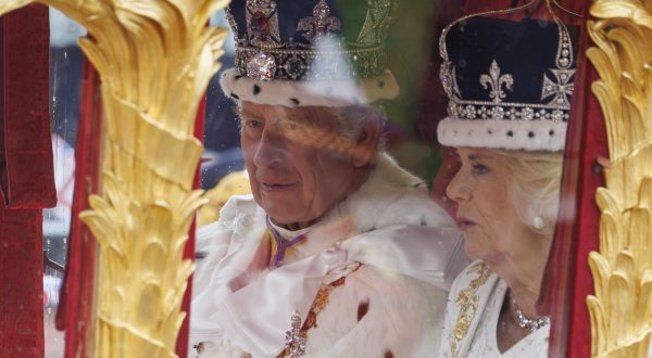 epa10612292 Britain's King Charles III and Queen Camilla travel from Westminster Abbey to Buckingham Palace following their Coronation ceremony in London, Britain, 06 May 2023. The Coronation Procession in the Gold State Coach was accompanied by members of the Armed Forces of the United Kingdom, the Commonwealth, British Overseas Territories and the Sovereign’s Bodyguard and Royal Watermen.  EPA/Tolga Akmen