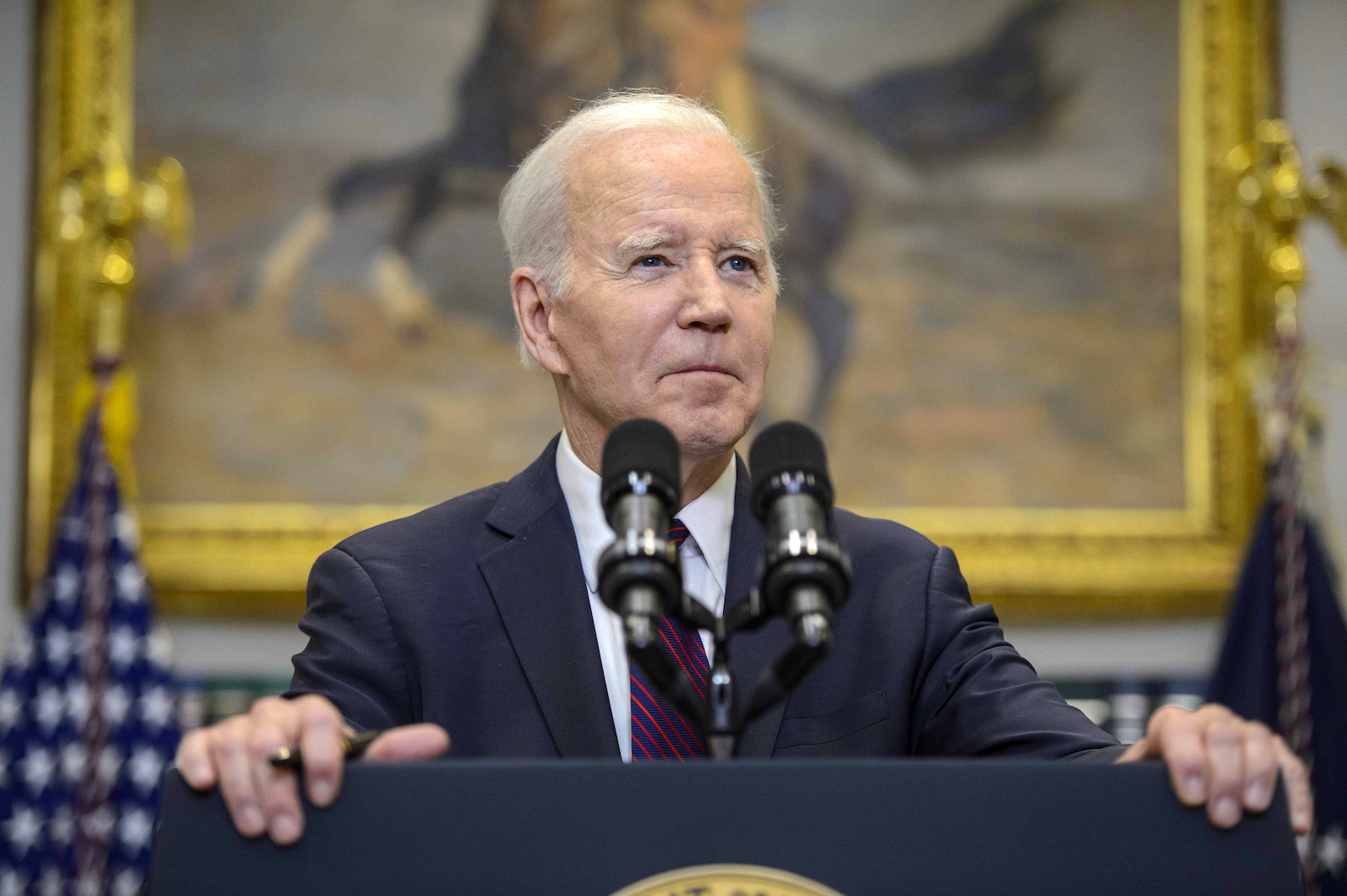 epa10618372 US President Joe Biden speaks with the media after meeting with Speaker of the House Kevin McCarthy, R-CA, House Minority Leader Hakeem Jeffries, D-NY, Senate Majority Leader Chuck Schumer, D-NY, and Senate Minority Leader Mitch McConnell, R-KY, in the Oval Office to discuss the debt limit, in the Roosevelt Room at the White House in Washington, DC, USA, 09 May 2023.  EPA/BONNIE CASH / POOL