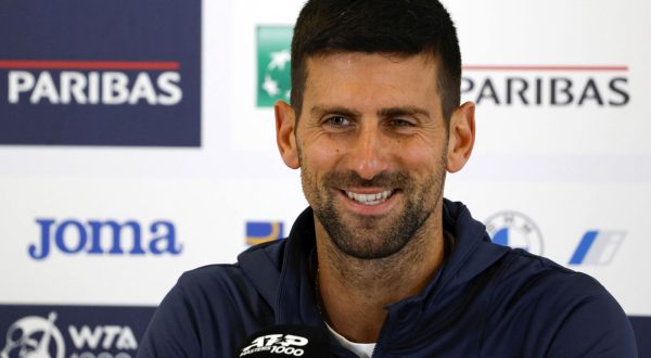 epa10621414 Novak Djokovic of Serbia during a press conference at the Italian Open tennis tournament in Rome, Italy, 11 May 2023.  EPA/FABIO FRUSTACI