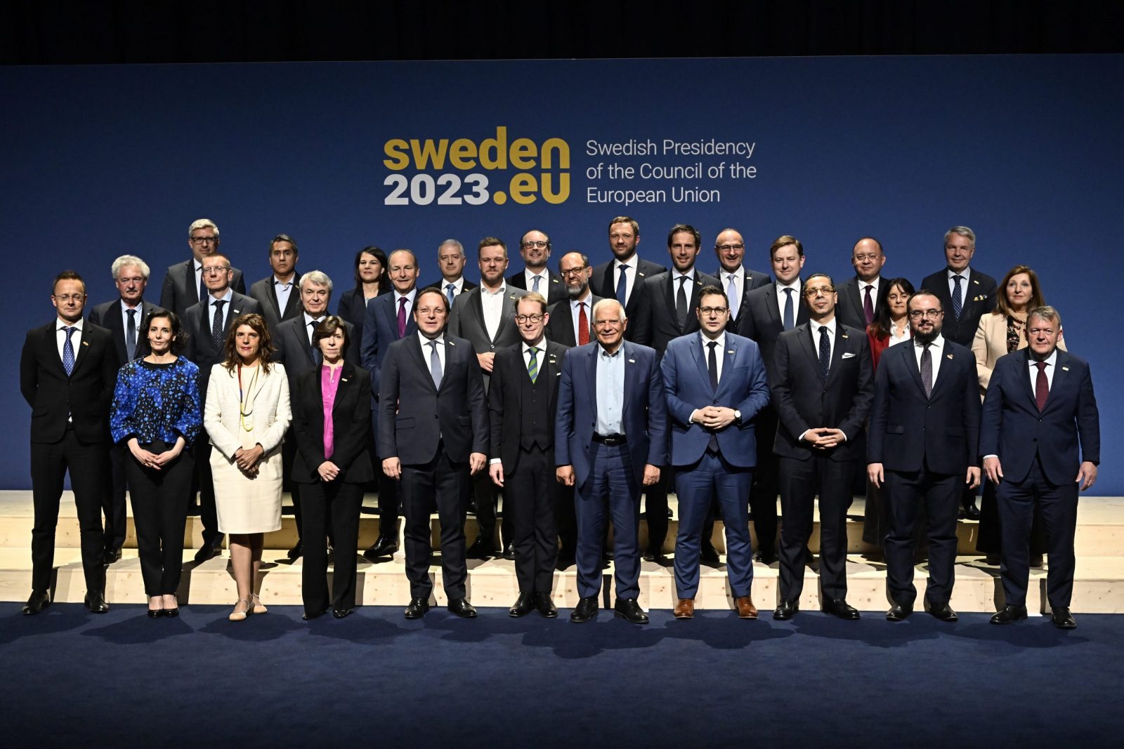 epa10622878 Tobias Billstroem (front, C-L), Swedens' Minister for Foreign Affairs, and Josep Borrell Fontelles (front C-R), the High Representative of the Europen Union for Foreign Affairs and Security Policy and Vice-President of the European Commission, pose for a group photo with the international attendants of an informal meeting of the EU's foreign ministers and relevant EU commissioners, in Stockholm, 12 May 2023.  EPA/Jonas Ekstroemer SWEDEN OUT