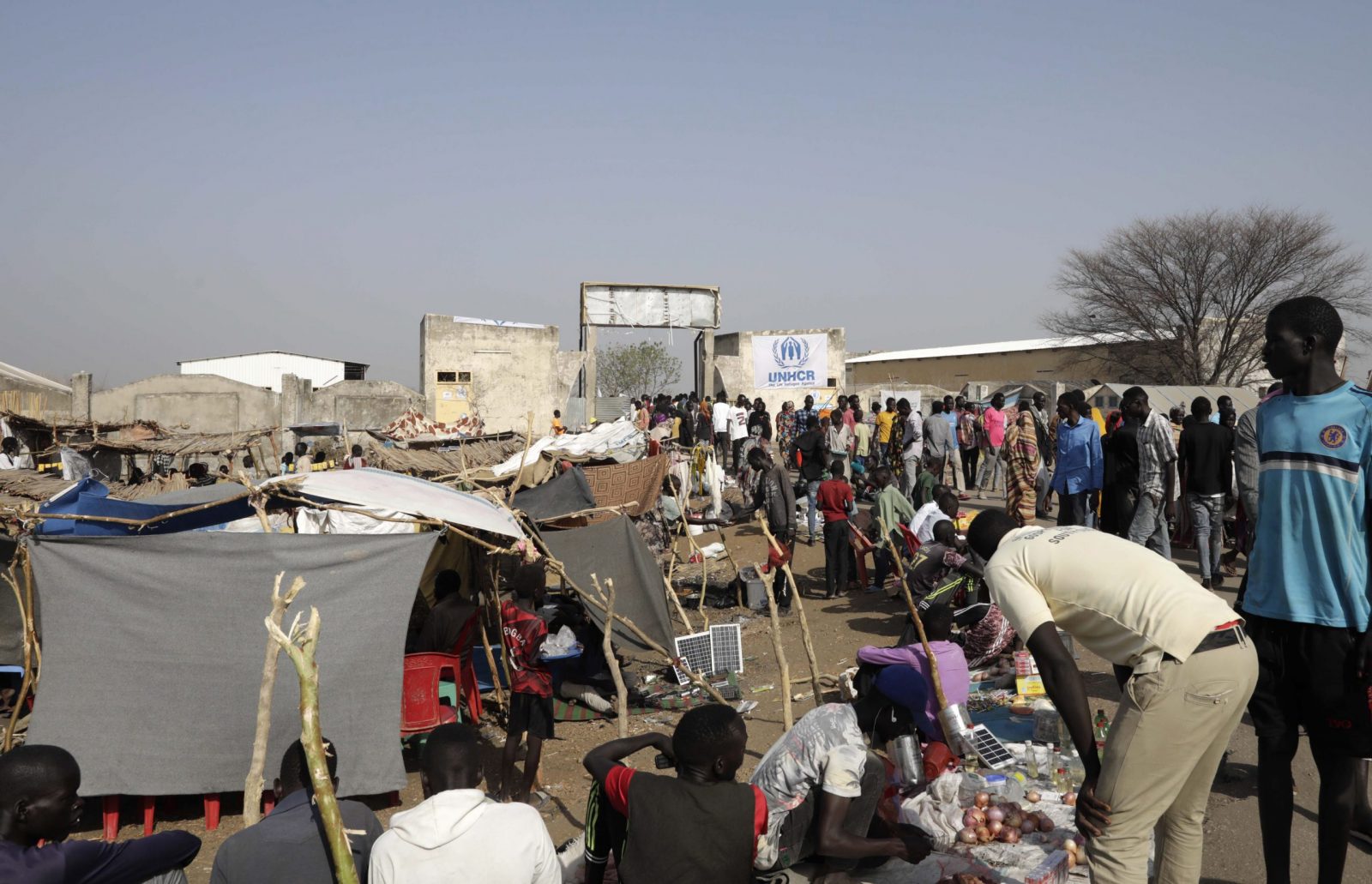 epa10629557 South Sudanese returnees who fled the violence in Sudan, stay at the transit area set up by the UNHCR in the Upper Nile State town of Renk, South Sudan, 15 May 2023. According to the United Nations, some 200,000 people have fled the conflict in Sudan between 15 April and 12 May 2023. Around 40.000 are in South Sudan, and about two million people were internally displaced. Leaving behind them the armed conflict between the Sudanese military and the RSF (Rapid Support Forces) militia which started one month ago today, most of the refugees in South Sudan are South Sudanese returnees, part of the some 800,000 who had previously fled the war in South Sudan and who are now returning to a country which is barely out of conflict itself, with tensions still remaining in many areas.  