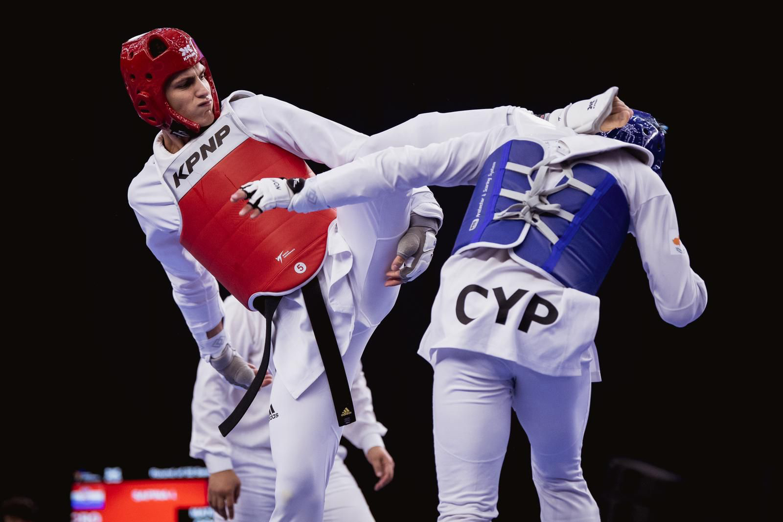 Baku, 31.05.2023 - Nove dvije medalje osvojila je Hrvatska na Svjetskom prvenstvu u tekvondou kojem je domaæin Baku, Ivan apina (L) se okitio srebrom, a Bruna Duvanèiæ broncom. foto HINA/ Dalstaekwondo/Taekwondo klub Marjan/ ik