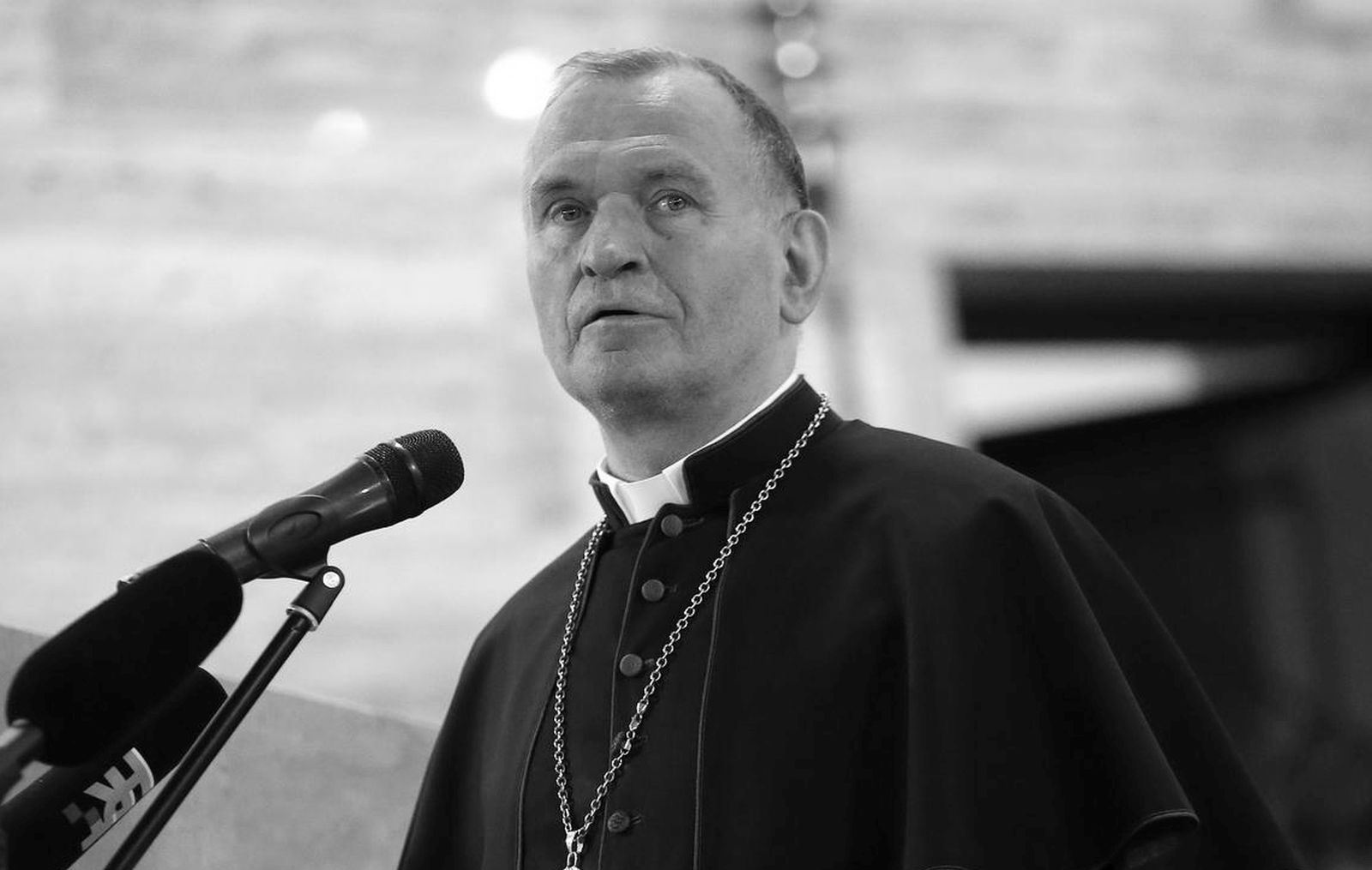 01.09.2016., Zagreb, crkva Sv.Blaza - Otvorenje velike svjetske putujuce izlozbe o Majci Tereziji. Izlozbu je otvorio biskup mons. Valentin Pozaic, a dosli su i predstavnici diplomatskog zbora te osobe iz crkvenog i drustvenog zivota.rPhoto: Jurica Galoic/PIXSELLr