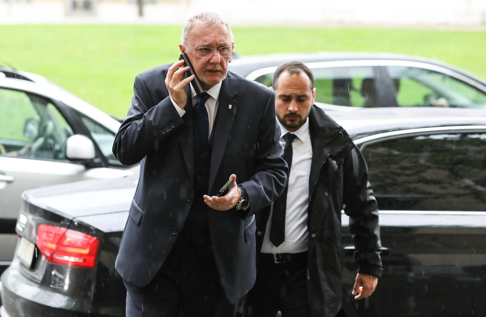 02.05.2023., Zagreb - Clanovi HDZ-a dolaze u sredisnjicu stranke na Trgu zrtava fasizma na sjednicu Predsjednistva HDZ-a. Davor Bozinovic, potpredsjednik Vlade i ministar unutarnjih poslova Photo: Jurica Galoic/PIXSELL
