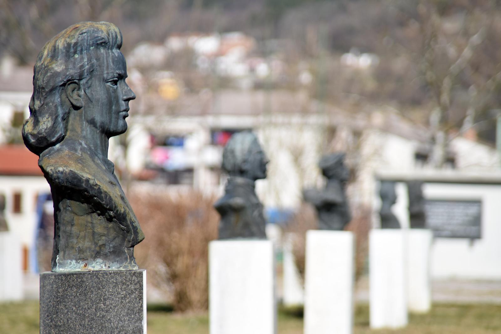 Spomenik palim borcima i žrtvama fašizma u Buzetu 03.03.2019., Buzet - Spomenik palim borcima i zrtvama fasizma u Buzetu.rPhoto: Dusko Marusic /PIXSELL