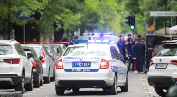 03, May, 2023, Belgrade - A student of the seventh grade of the Elementary School Vladislav Ribnikar is suspected to have fired a pistol at the security guard, the teacher and the students this morning.   

03, maj, 2023, Beograd - Ucenik sedmog razreda Osnovne skole Vladislav Ribnikar kako se sumnja, pucao je jutros iz pistolja na obezbeđenje, nastavnicu i ucenike.    Photo: Milos Tesic/ATAImages/PIXSELL