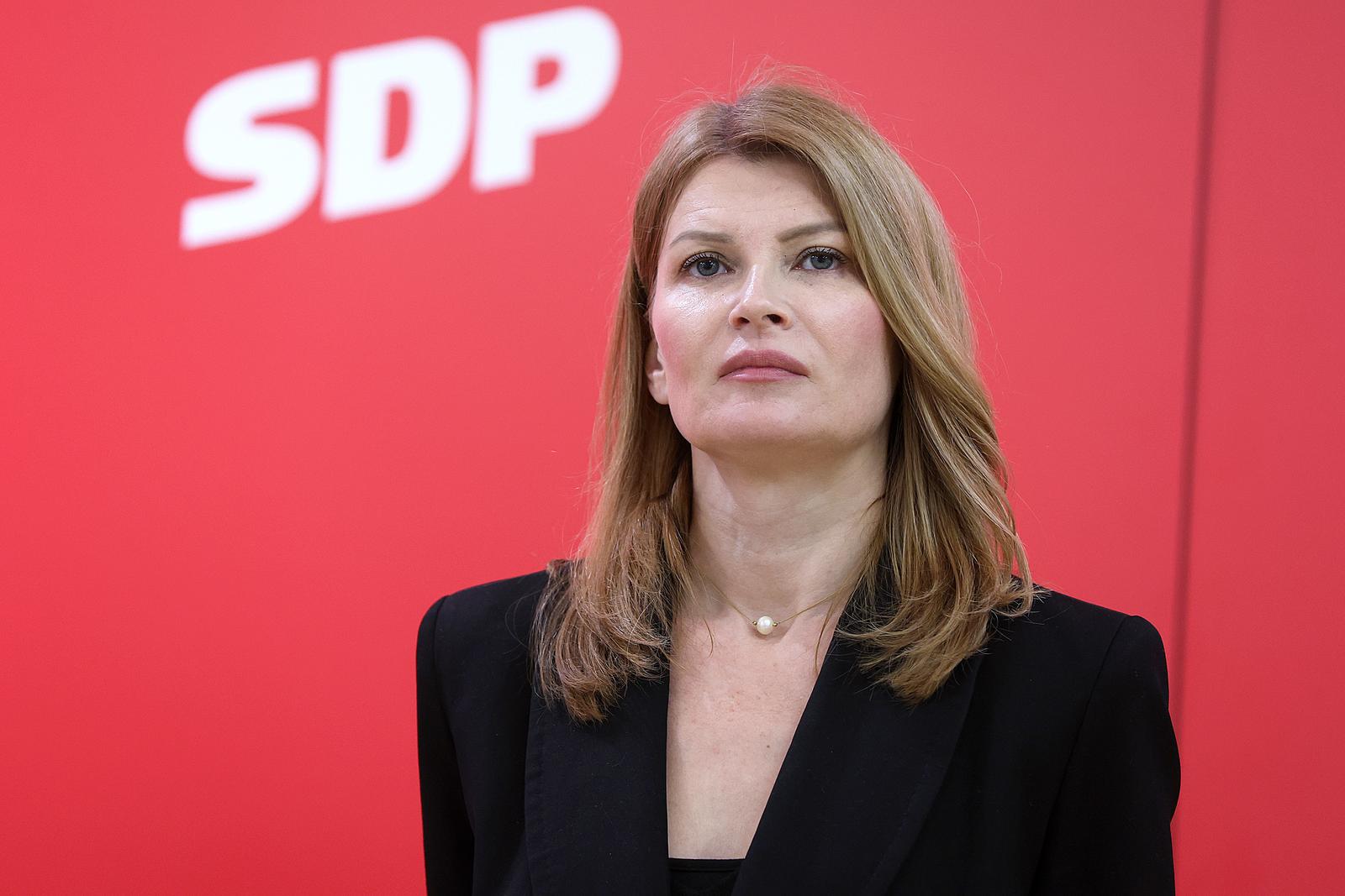 03.05.2023., Zagreb - Konferencija za medije SDP-a o kontroverzama oko cjelodnevne skole na kojoj su govorile Sabina Glasovac, potpredsjednica SDP-a i Hrvatskog sabora te Tanja Djakovic, potpredsjednica SDP-a Zagreb i voditeljica SDP-ovog Savjeta za odgoj i obrazovanje. Photo: Goran Stanzl/PIXSELL