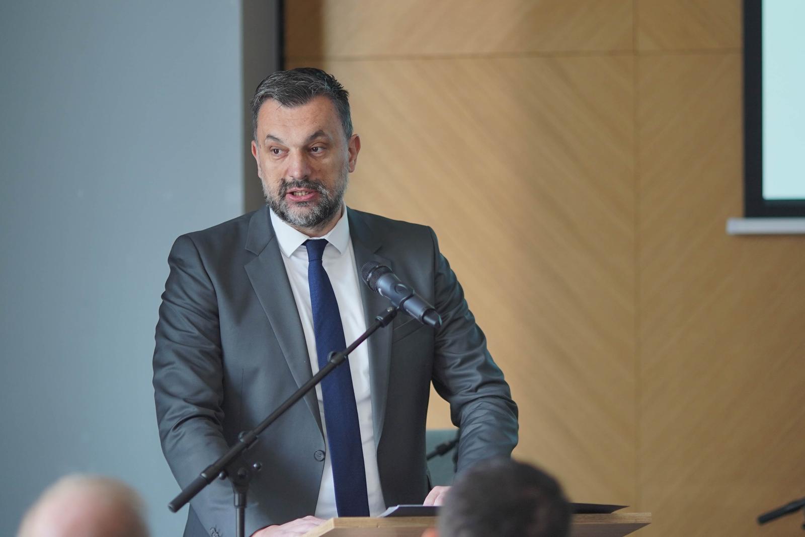 05.05.2023., Hotel Courtyard by Marriott, Banjaluka (BiH) – Konferencija „Srednjorocna evaluacija implementacije Ciljeva odrzivog razvoja Ujedinjenih nacija u drzavama clanicama Jadransko-jonske inicijative“ a prisutni su Elmedin Konakovic, ministar vanjskih poslova BiH, Zeljka Cvijanovic, predsjedavajuca Predsjednistva BiH, te mnoge druge zvanice iz regije.

 Photo: Dejan Rakita/PIXSELL