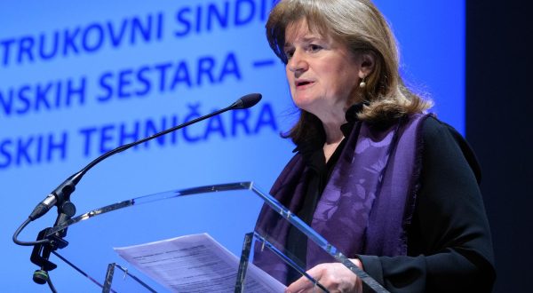 09.05.2023., Zagreb - Nastavno na prosvjedne skupove ispred zdravstvenih ustanova, Hrvatski strukovni sindikat medicinskih sestara - medicinskih tehnicara i Samostalni sindikat zdravstva i socijalne skrbi Hrvatske odrzao je konferenciju za medije u Maloj dvorani KD Vatroslav Lisinski. Anica Prasnjak, Hrvatski strukovni sindikat medicinskih sestara - medicinskih tehnicara.
 Photo: Davor Puklavec/PIXSELL