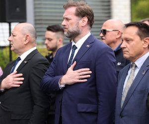 11.04.2023., Zagreb, vojarna Vitez Damir Martic - Prigodna svecanost povodom postavljanja spomen-ploce s imenima poginulih i nestalih hrvatskih branitelja, pripadnika 204. A brigade HV-a smrtno stradalih i nestalih u 10. travnja 1992. u Kupresu i od 14. do 16. kolovoza 1992. u Bosanskoj Posavini. Photo: Marko Prpic/PIXSELL