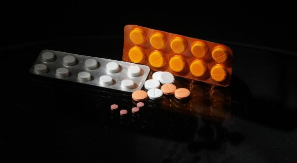 12.10.2021.,Zagreb - Prosle godine na lijekove u Hrvatskoj potroseno 8,4 milijarde kuna, odnosno dnevno nesto vise od 1300 kuna na 1000 stanovnika. Medju njima su antibiotici, te lijekovi za kronicne i bolesti krvozilnog sustava, lijekovi za tlak i antidepresivi.

 Photo: Robert Anic/PIXSELL