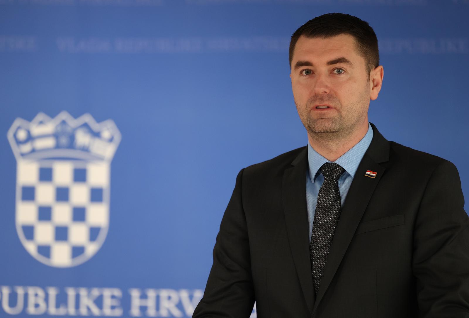 13.04.2023., Zagreb - Ministar gospodarstva i odrzivog razvoja Davor Filipovic odrzao je konferenciju za medije nakon sjednice Vlade RH u Nacionalnoj i sveucilisnoj knjiznici. Photo: Marko Prpic/PIXSELL