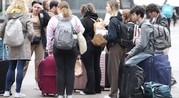 15.05.2023., Zagreb - Uz vec uobicajene skupine starijih turista u zadnje vrijene se sve cesce vidjaju i mladi koji su se odlucili na posjet metropoli. Photo: Patrik Macek/PIXSELL
