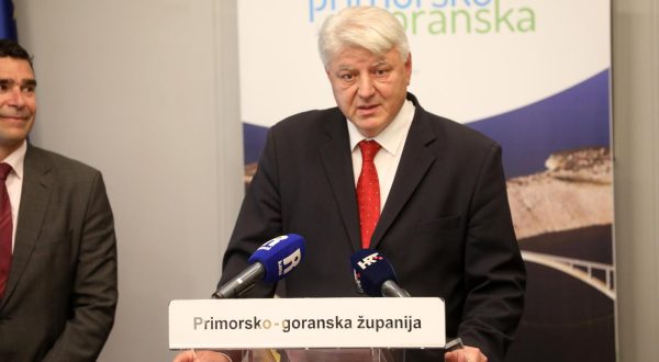 15.05.2023., Rijeka - Konferencija za medije zupana Zlatka Komadine i procelnika Ljudevita Krpana u sjedistu Primorsko goranske zupanije.  Photo: Goran Kovacic/PIXSELL