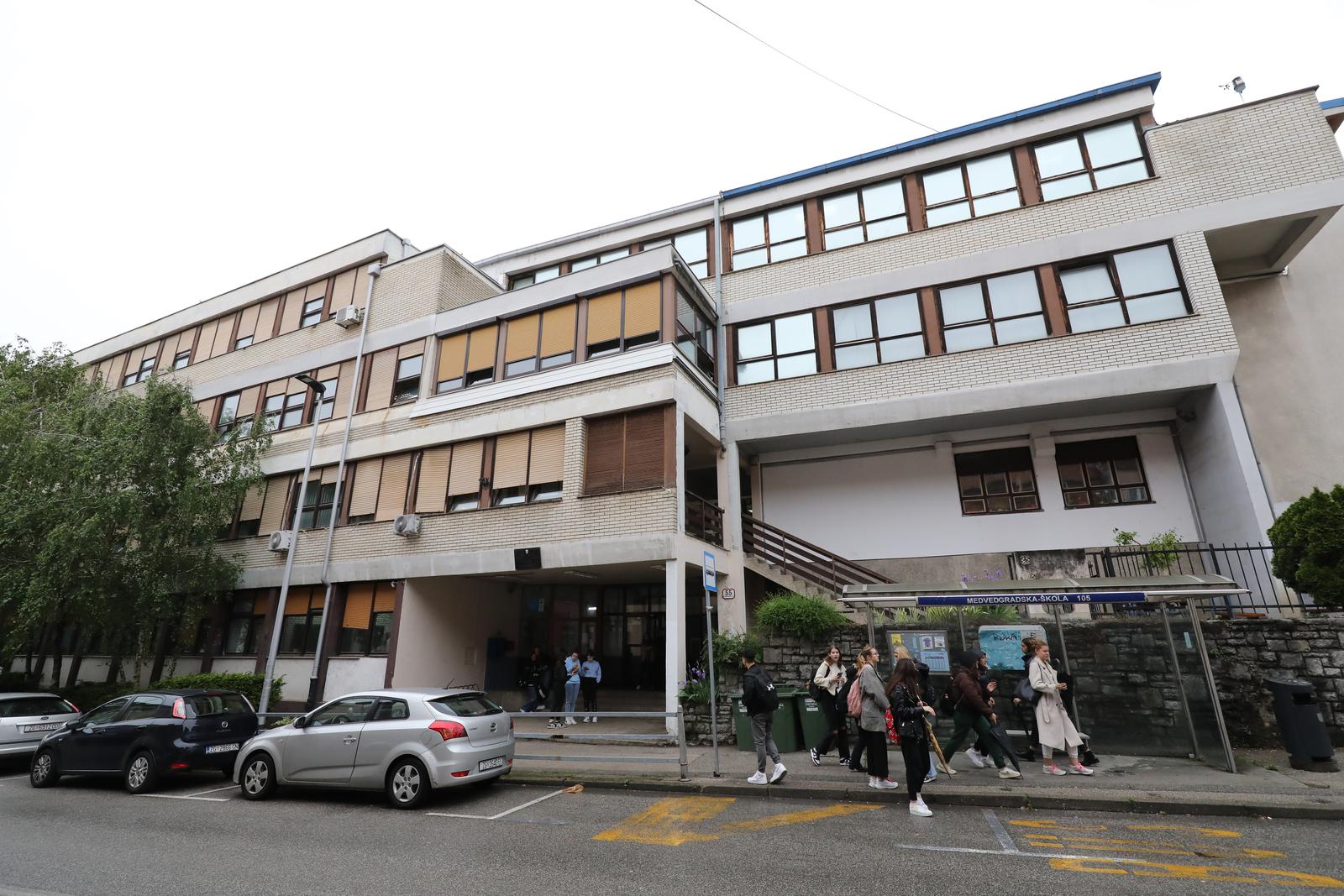16.05.2023., Zagreb - Medicinska skola u kojoj je prolivena kiselina.  Photo: Jurica Galoic/PIXSELL