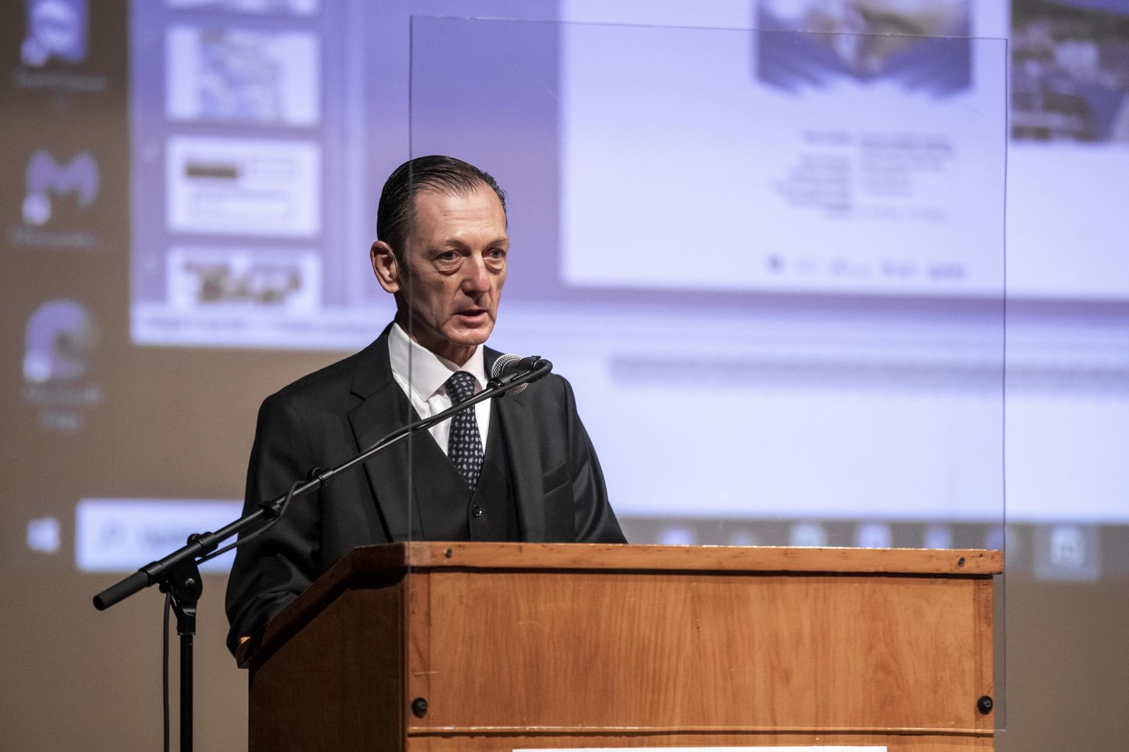 16.10.2020., Dom HV, Split - Potpisivanje ugovora o dodjeli sredstava KBC-u Split za Objedinjeni bolnicki prijam.rravnatelj KBC-a Split Julije MestrovicrPhoto: Miroslav Lelas/PIXSELL