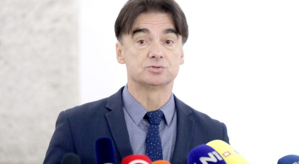 16.12.2022., Zagreb - Na konferenciji za medije odrzanoj u Saboru o novim posacima o inflaciji govorio je zastupnik Branko Grcic. Photo: Patrik Macek/PIXSELL