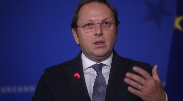 17.05.2023., Usora, Bosna i Hercegovina - Konferencija za medije predsjedateljice Vijeca ministara BiH Borjane Kristo i europskog komesaar za prosirenje Olivera Varhelyia.

  Photo: Armin Durgut/PIXSELL