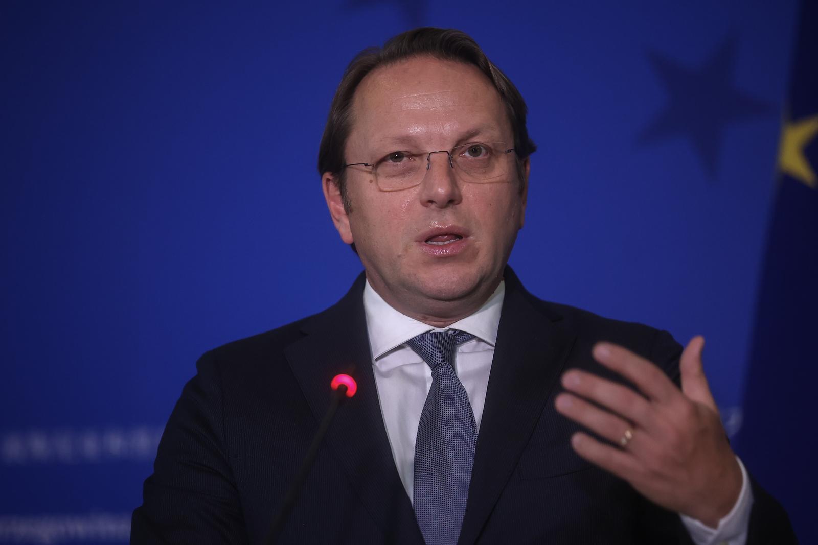 17.05.2023., Usora, Bosna i Hercegovina - Konferencija za medije predsjedateljice Vijeca ministara BiH Borjane Kristo i europskog komesaar za prosirenje Olivera Varhelyia.

  Photo: Armin Durgut/PIXSELL
