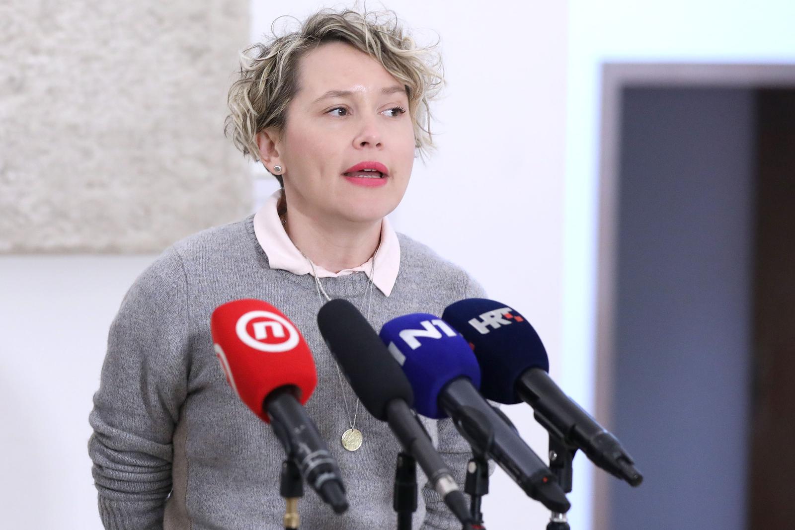 18.05.2023., Zagreb - Na konferenciji za medije odrzanoj u Saboru o skandalu u bolnici Sveti duh govorila je Ivana Kekin. Photo: Patrik Macek/PIXSELL