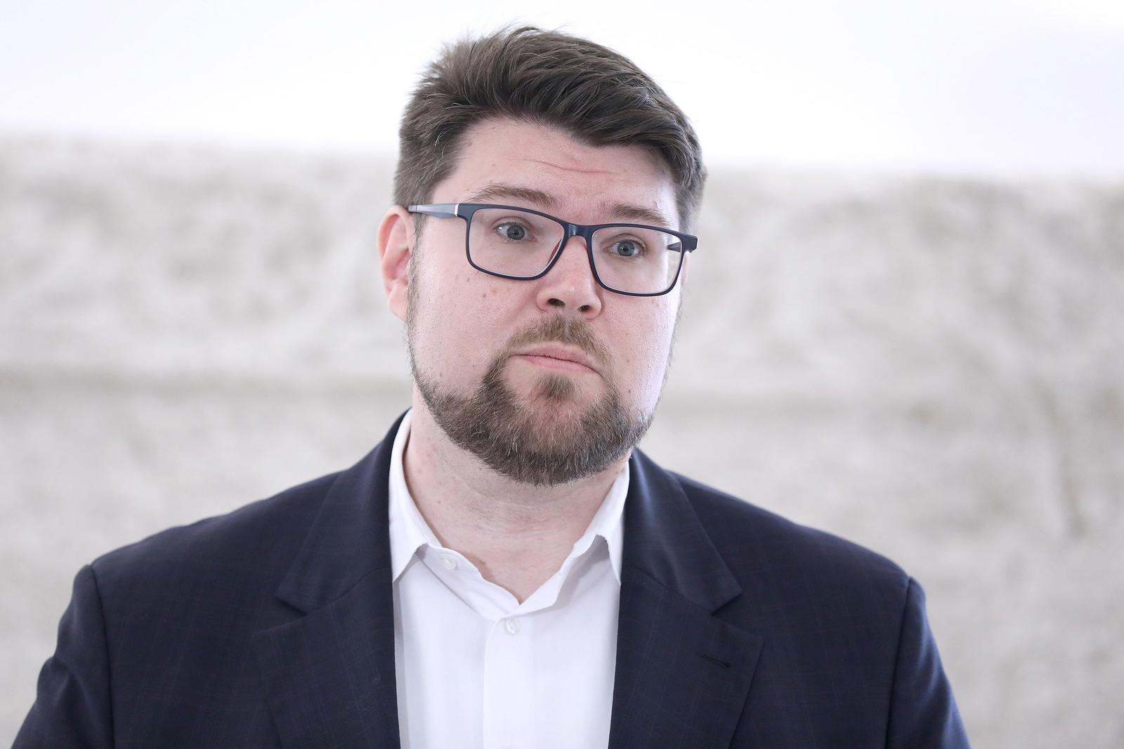 21.04.2023., Zagreb - Na konferenciji za medije  odrzanoj u Saboru o aktualnim temema govorio je Pedja Grbin.
 Photo: Patrik Macek/PIXSELL