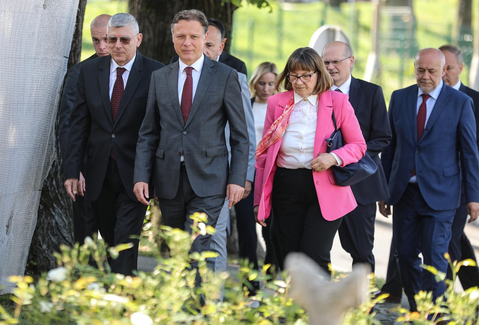 23.05.2023.,Zagreb, - Predsjednik Hrvatskoga sabora Gordan Jandrokovic predvodio  izaslanstvo Hrvatskoga sabora te polozio vijenac i upalio svijecu na grobu dr. Ante Starcevica povodom 200. godisnjice njegova rodjenja. U izaslanstvu HS bili su Stipe Bartulica, Zdravka Busic,  Hrvoje Zekanovic, Milan Vrkljan i Zeljko Reiner.  Photo: Robert Anic/PIXSELL