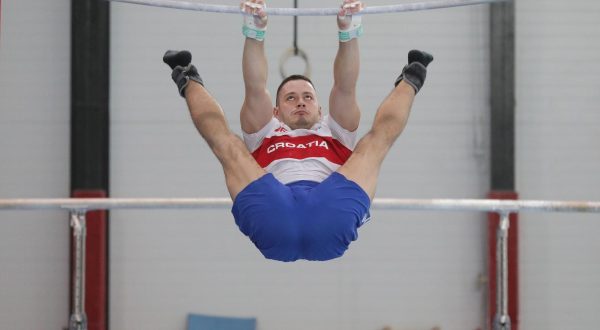24.10.2022.,Zagreb,  SC Lucko, hrvatski gimnasticar, Tin Srbic prije odlaska na Svjetsko prvenstvo u Liverpool,  odradio trening te dao izjavu za medije.  Photo: Robert Anic/PIXSELL