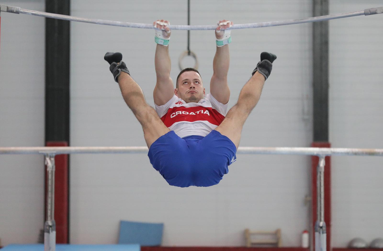 24.10.2022.,Zagreb,  SC Lucko, hrvatski gimnasticar, Tin Srbic prije odlaska na Svjetsko prvenstvo u Liverpool,  odradio trening te dao izjavu za medije.  Photo: Robert Anic/PIXSELL