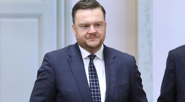 25.05.2023., Zagreb - Sabor 16. sjednicu nastavlja raspravom o prijedlogu izmjena i dopuna Drzavnog proracuna Republike Hrvatske za 2023. godinu. Photo: Patrik Macek/PIXSELL